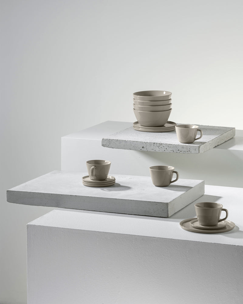 Set da colazione 16 pezzi - Cena di Vincent Van Duysen - sabbia