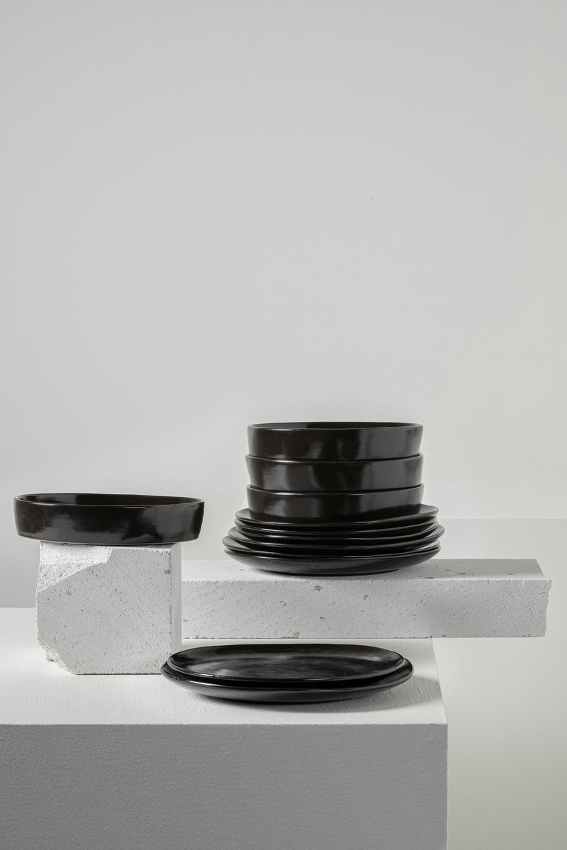 Set da pranzo 12 pezzi - La Mère stoviglie di Marie Michielssen - marrone scuro