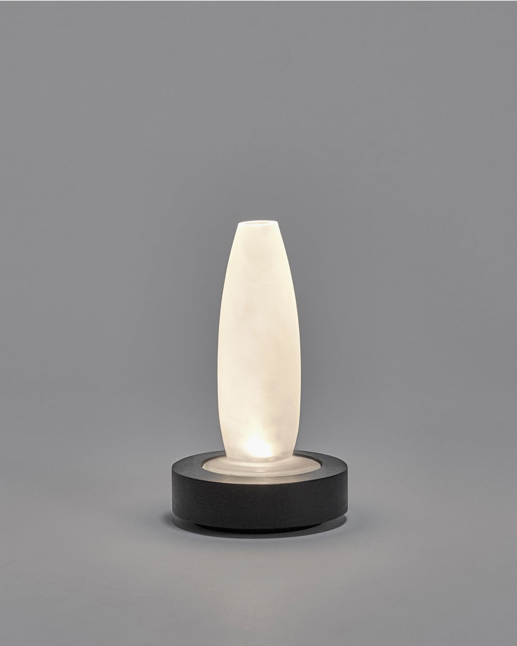 B0821105 Ann Demeulemeester Ann Demeulemeester