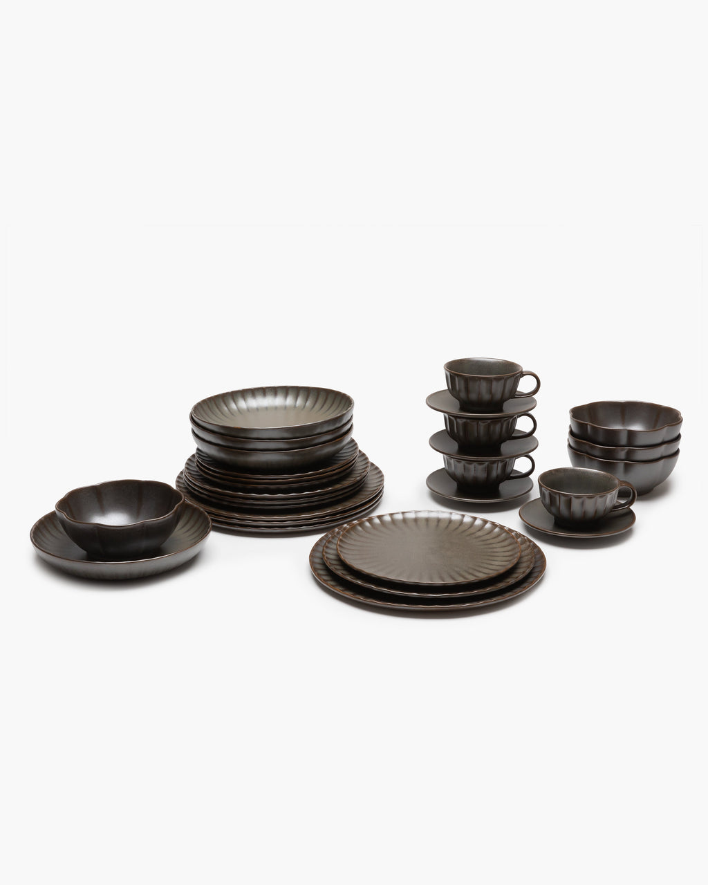 Full Set 28 pieces - Inku Tableware by Sergio Herman - green